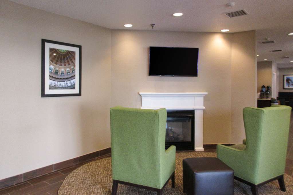 Comfort Inn Dekalb - Adjacent The University Intérieur photo