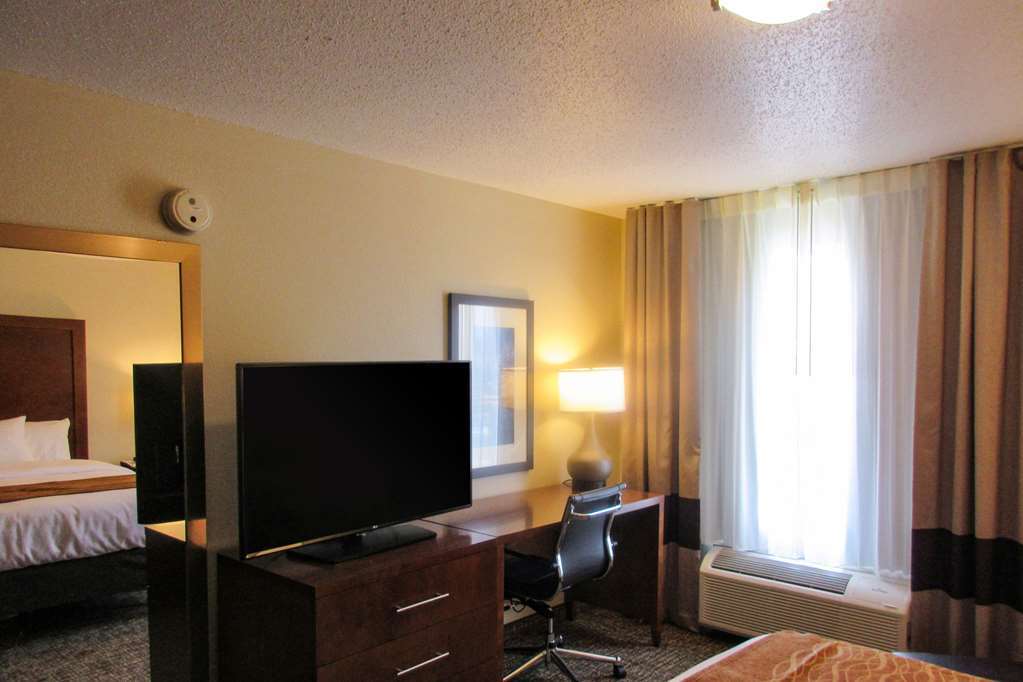 Comfort Inn Dekalb - Adjacent The University Chambre photo